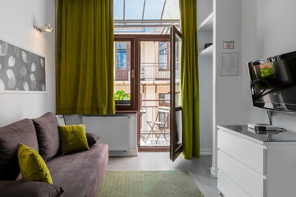 Antique Apartments Old Town — Hotel rooms in Krakow, Lesser Poland