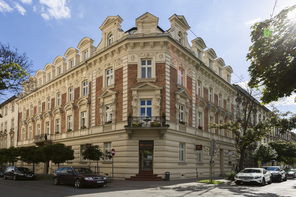 Antique Apartments Old Town — Hotel building in Krakow, Lesser Poland