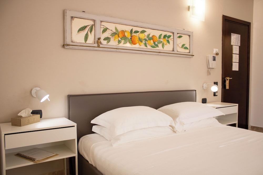 San Domenico Residence by Badia Nuova — Hotel rooms in Trapani, Sicily