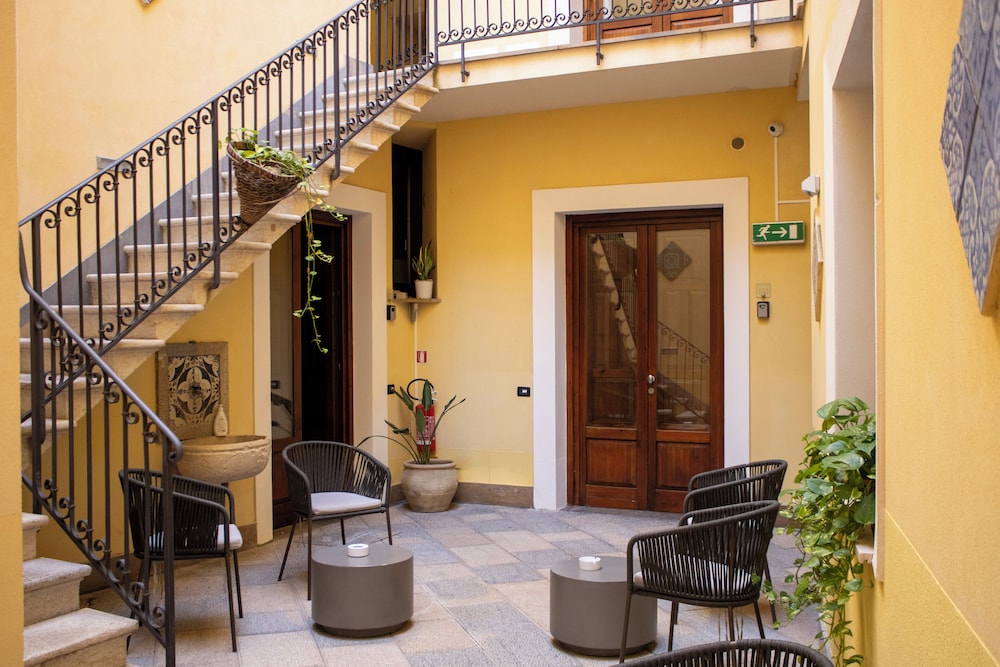 San Domenico Residence by Badia Nuova — Hotel building in Trapani, Sicily
