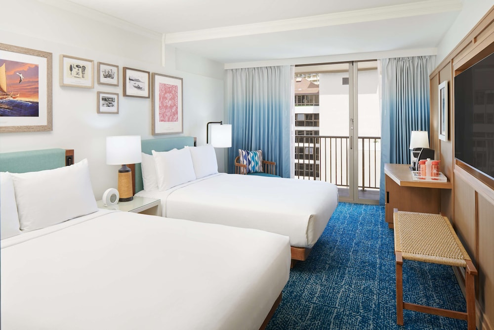 OUTRIGGER Reef Waikiki Beach Resort — Hotel rooms in Honolulu, Hawaii