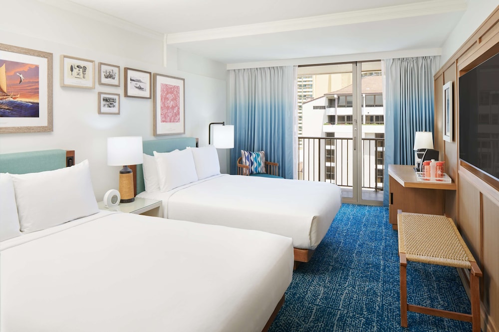 OUTRIGGER Reef Waikiki Beach Resort — Hotel rooms in Honolulu, Hawaii