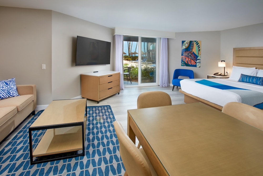 Divi Aruba Phoenix Beach Resort — Hotel rooms in Noord, Aruba