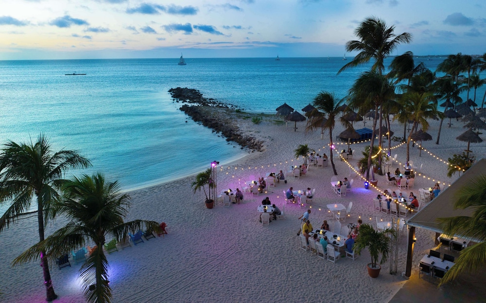 Divi Aruba Phoenix Beach Resort — Beach in Noord, Aruba