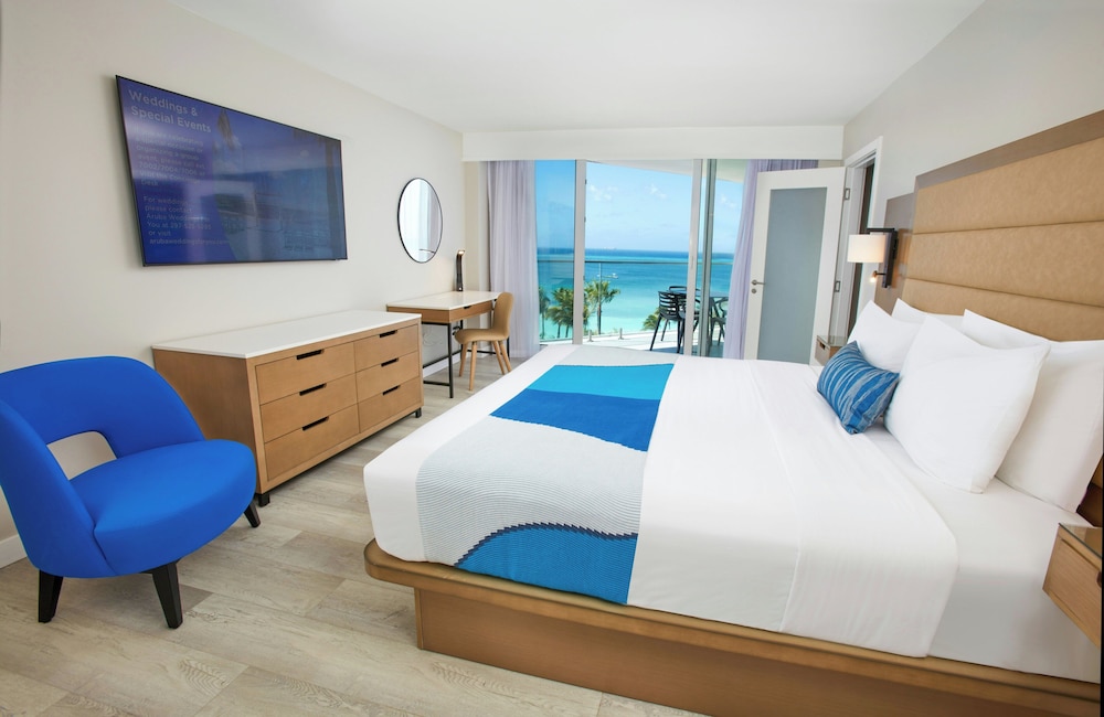 Divi Aruba Phoenix Beach Resort — Hotel rooms in Noord, Aruba