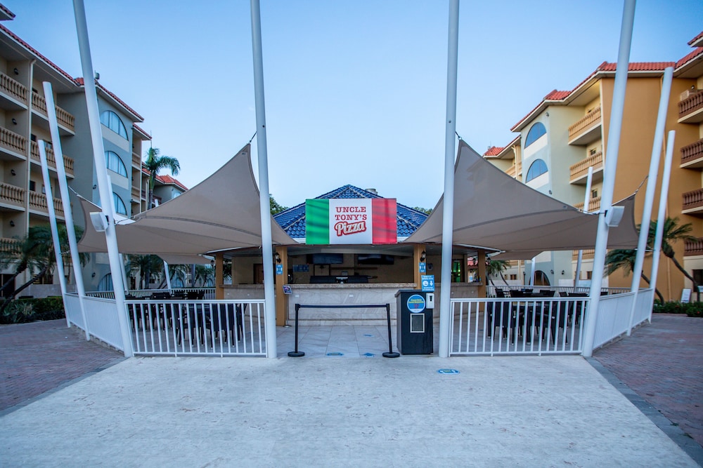 Eagle Aruba Resort — Restaurant & bars in Oranjestad, Aruba