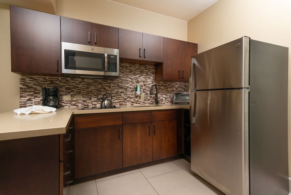 Eagle Aruba Resort — Hotel rooms in Oranjestad, Aruba