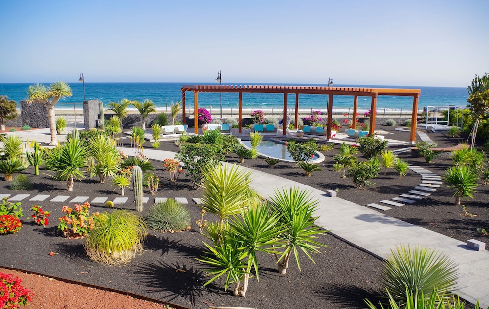 Hotel Lava Beach — Beach in Puerto del Carmen, Canary Islands