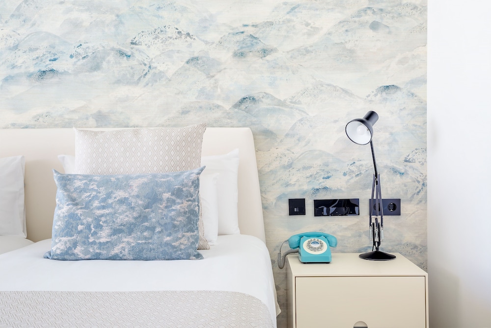 Hotel Lava Beach — Hotel rooms in Puerto del Carmen, Canary Islands