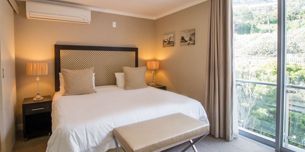 The Crystal Apartments — Hotel rooms in Cape Town, Western Cape