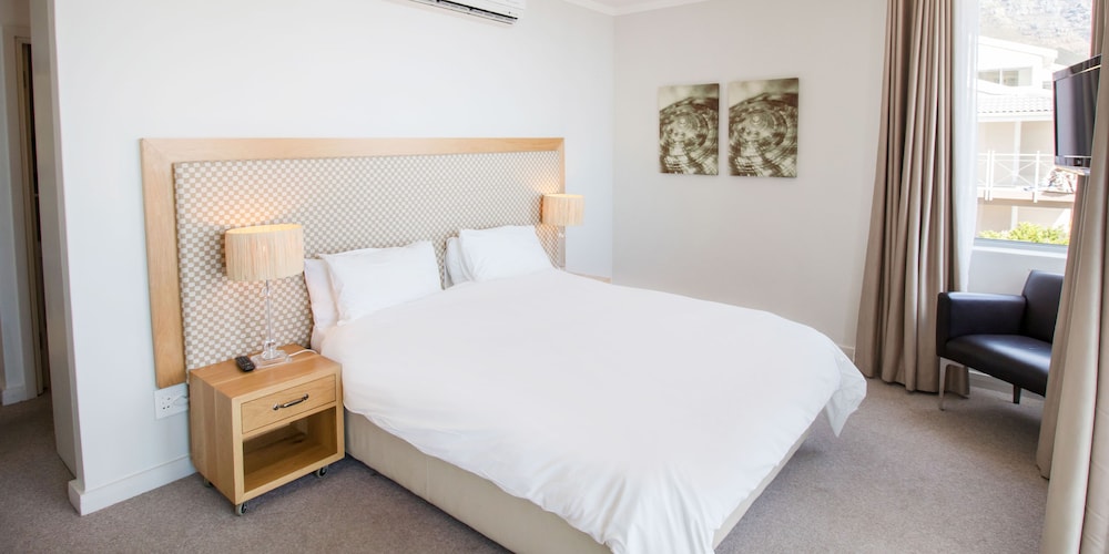 The Crystal Apartments — Hotel rooms in Cape Town, Western Cape