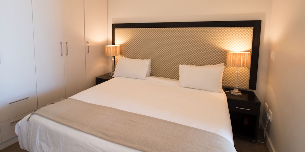 The Crystal Apartments — Hotel rooms in Cape Town, Western Cape