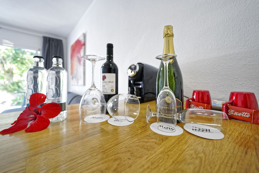 Vista Bonita Gay & Lesbian only Resort — Hotel rooms in Maspalomas, Canary Islands