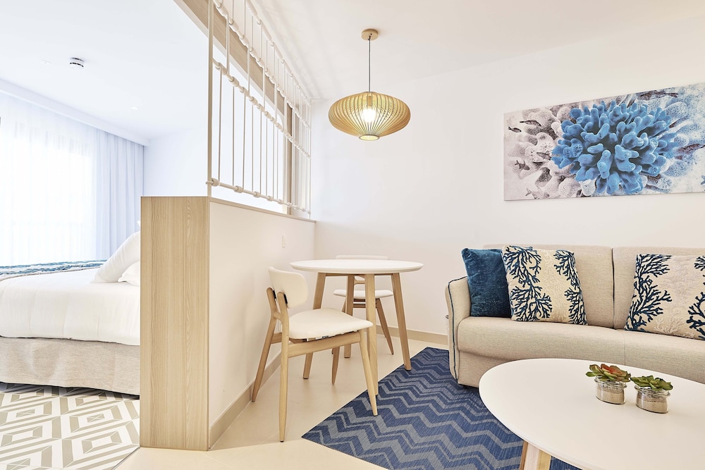 Eurostars Ibiza — Hotel rooms in Ibiza Town, Balearic Islands