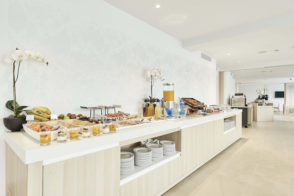 Eurostars Ibiza — Restaurant & bars in Ibiza Town, Balearic Islands