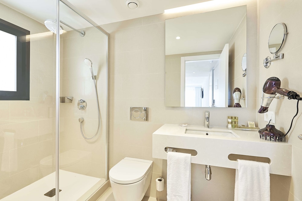 Eurostars Ibiza — Hotel rooms in Ibiza Town, Balearic Islands