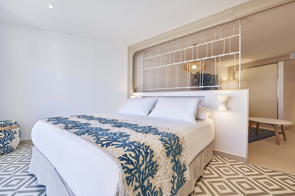 Eurostars Ibiza — Hotel rooms in Ibiza Town, Balearic Islands