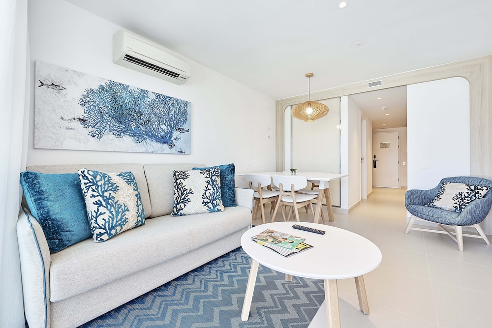 Eurostars Ibiza — Hotel rooms in Ibiza Town, Balearic Islands