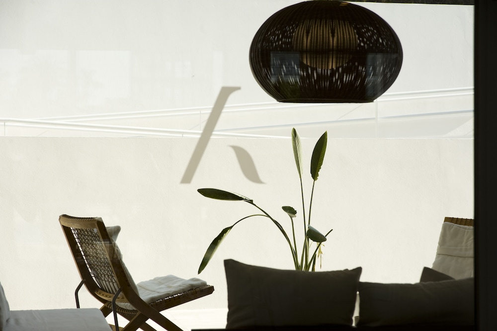 Hotel Ánfora Ibiza — Hotel rooms in Santa Eulalia, Balearic Islands