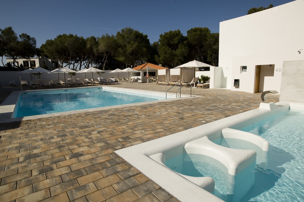 Hotel Ánfora Ibiza — Swimming pool in Santa Eulalia, Balearic Islands