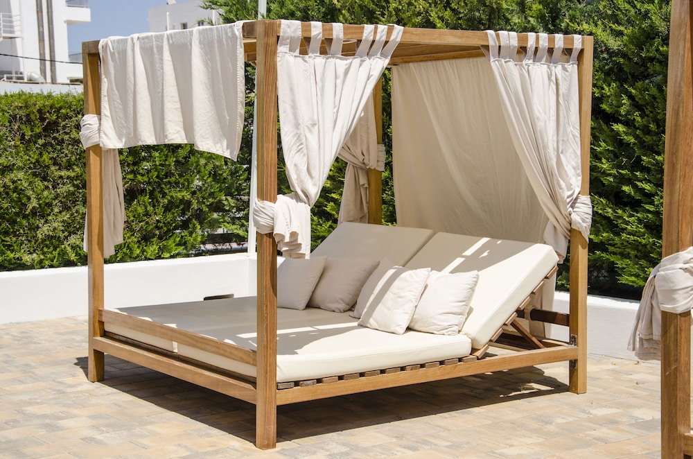 Hotel Ánfora Ibiza — Swimming pool in Santa Eulalia, Balearic Islands