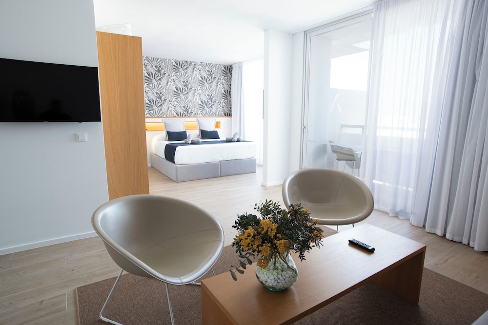 Hotel Ánfora Ibiza — Hotel rooms in Santa Eulalia, Balearic Islands
