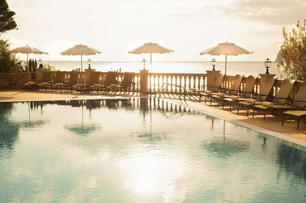Hapimag Resort Paguera — Swimming pool in Peguera, Balearic Islands