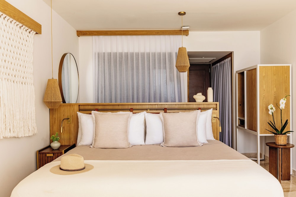 Paradisus Cancún – All Inclusive — Hotel rooms in Cancun, Quintana Roo