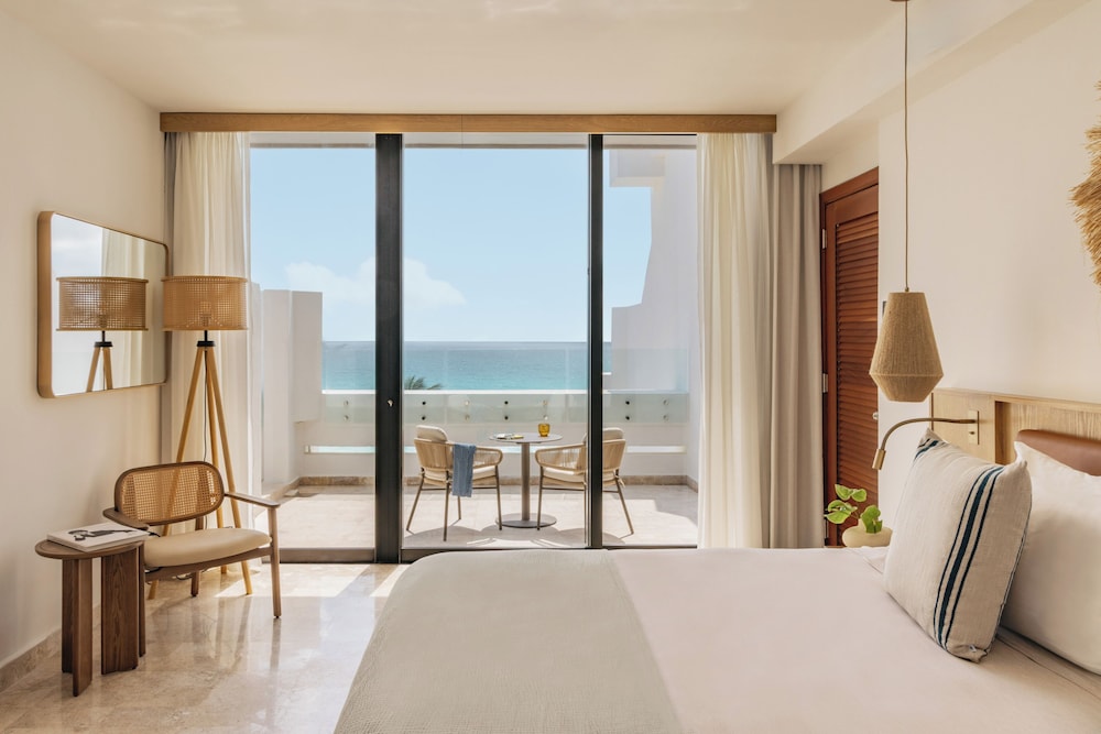 Paradisus Cancún – All Inclusive — Hotel rooms in Cancun, Quintana Roo