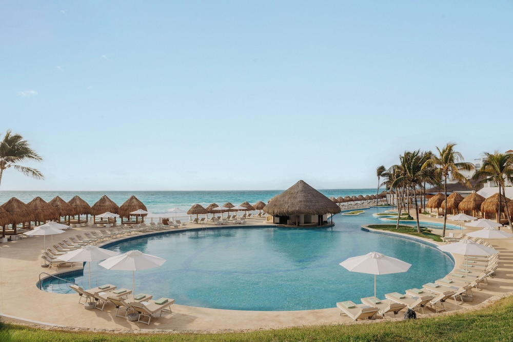 Paradisus Cancún – All Inclusive — Main photo in Cancun, Quintana Roo