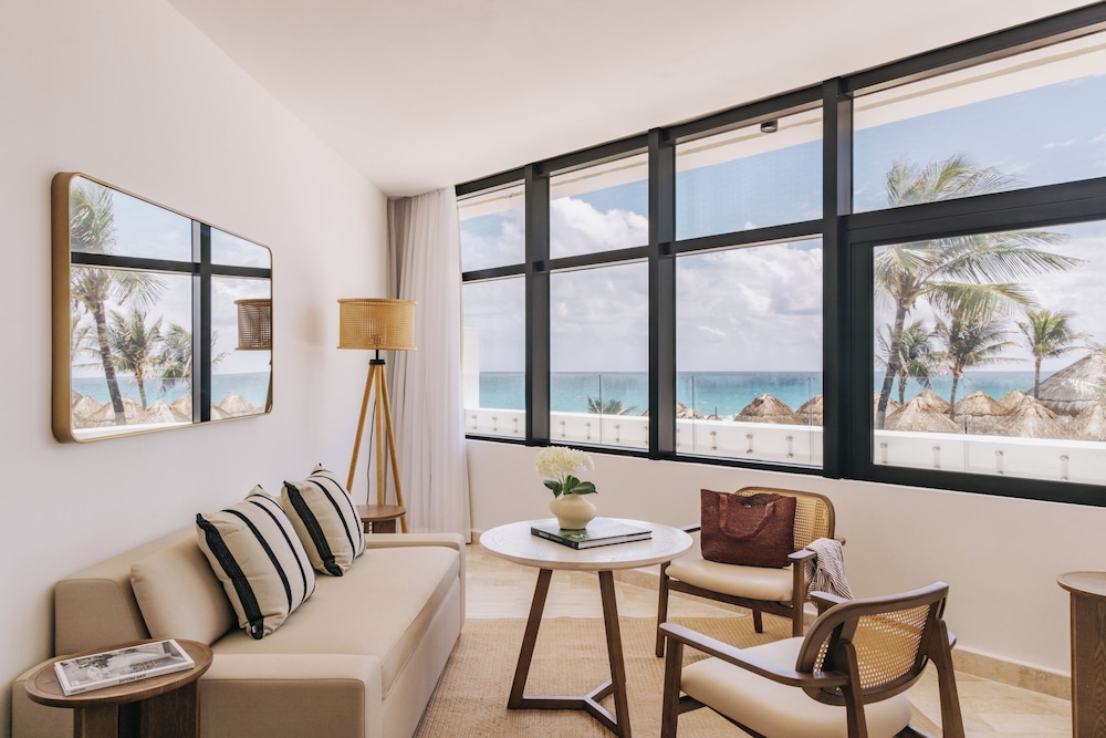 Paradisus Cancún – All Inclusive — Hotel rooms in Cancun, Quintana Roo