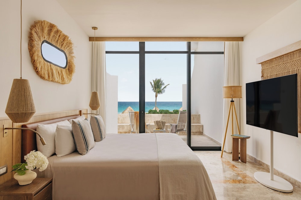 Paradisus Cancún – All Inclusive — Hotel rooms in Cancun, Quintana Roo