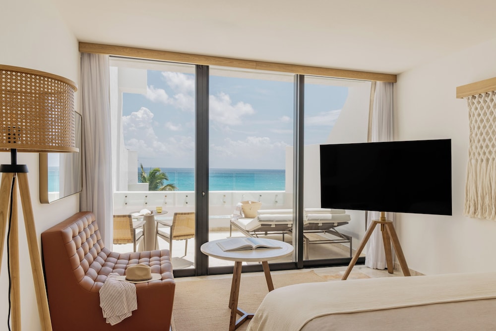 Paradisus Cancún – All Inclusive — Hotel rooms in Cancun, Quintana Roo