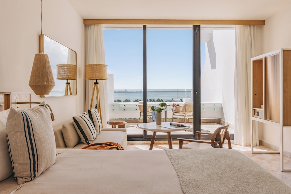 Paradisus Cancún – All Inclusive — Hotel rooms in Cancun, Quintana Roo