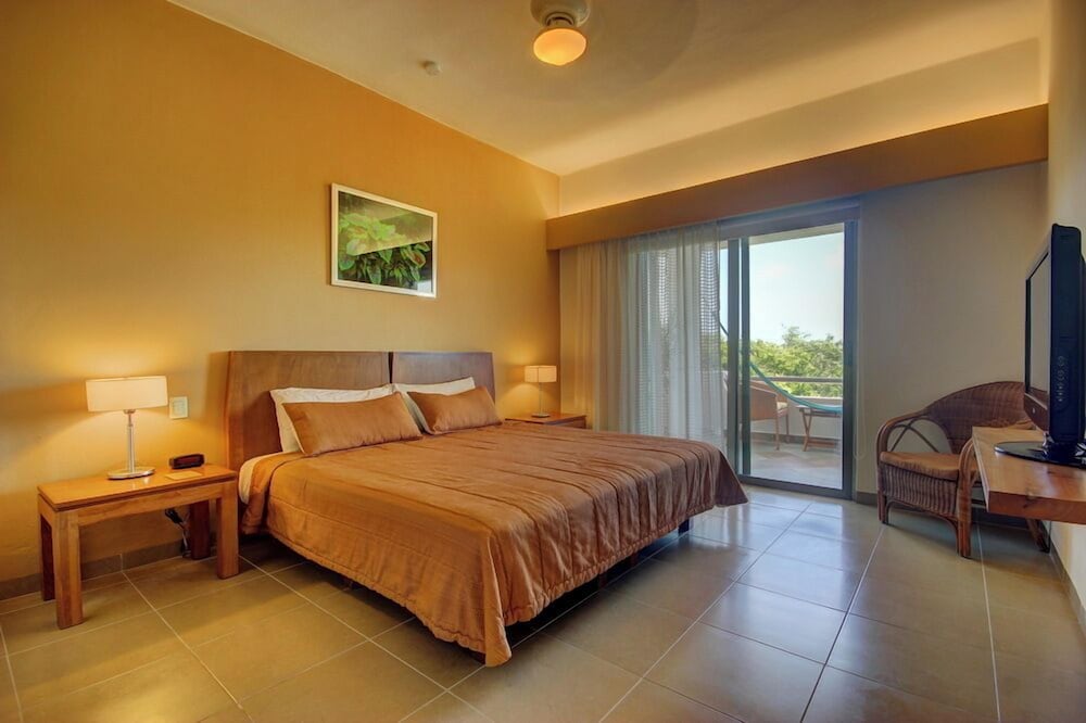 Riviera Maya Suites — Hotel rooms in Playa del Carmen, Quintana Roo
