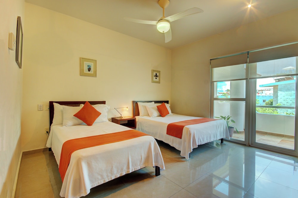 Riviera Maya Suites — Hotel rooms in Playa del Carmen, Quintana Roo