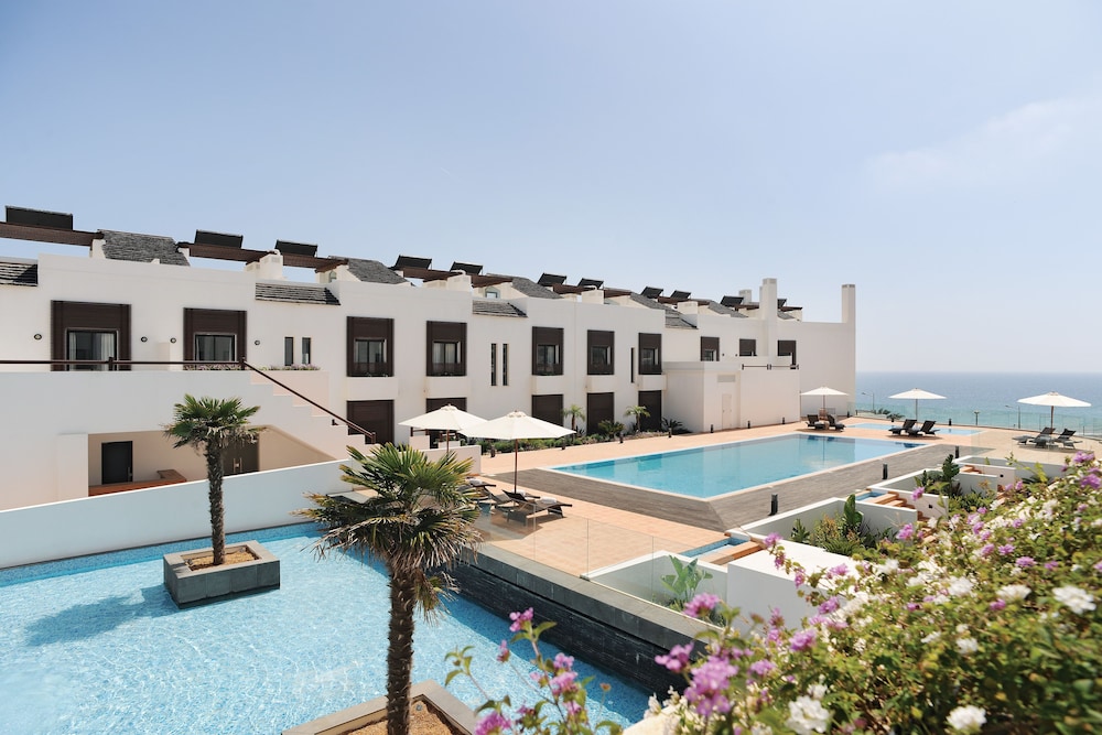Belmar Spa & Beach Resort — Swimming pool in Lagos, Faro