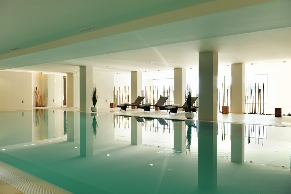 Belmar Spa & Beach Resort — Swimming pool in Lagos, Faro