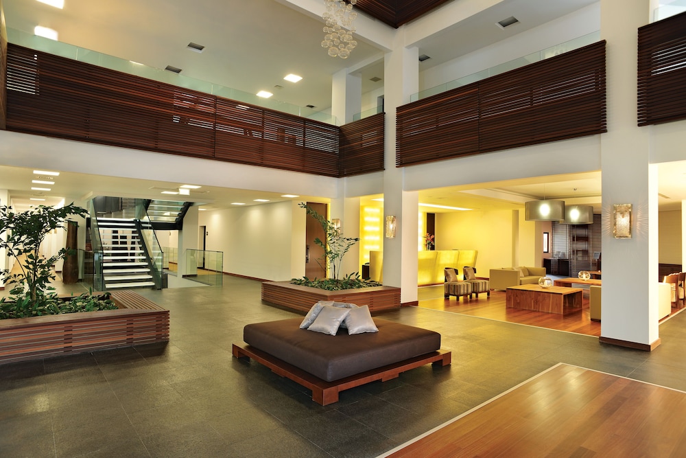 Belmar Spa & Beach Resort — Hotel building in Lagos, Faro