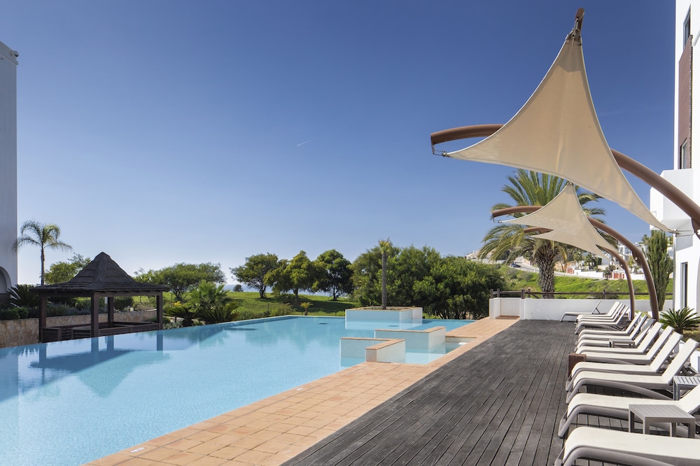 Belmar Spa & Beach Resort — Swimming pool in Lagos, Faro