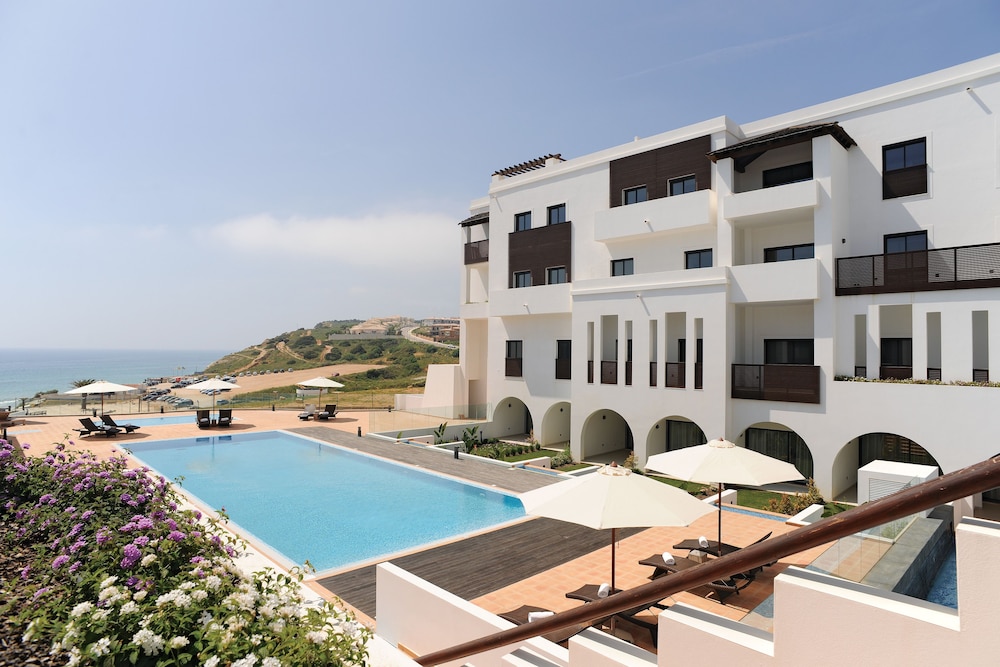 Belmar Spa & Beach Resort — Hotel building in Lagos, Faro