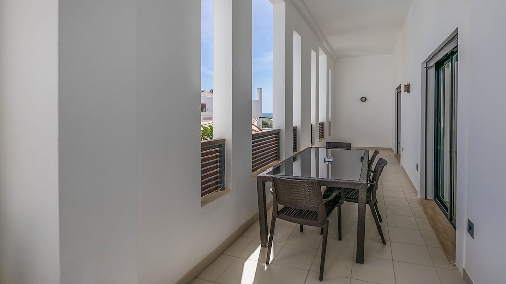 Belmar Spa & Beach Resort — Hotel building in Lagos, Faro