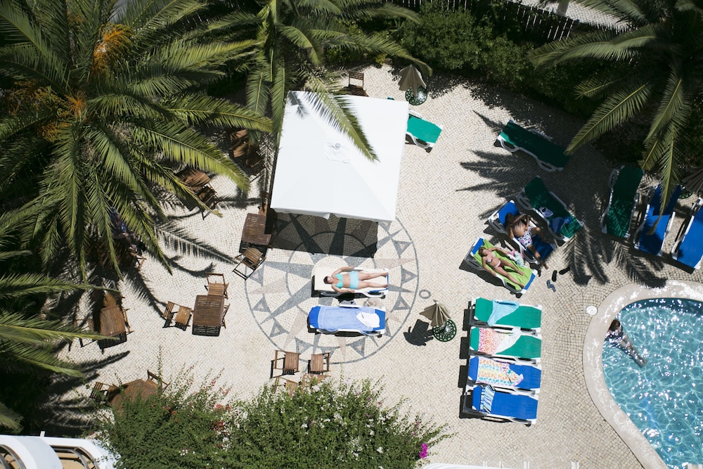 Mirachoro Praia da Rocha — Sports & recreation in Portimão, Faro
