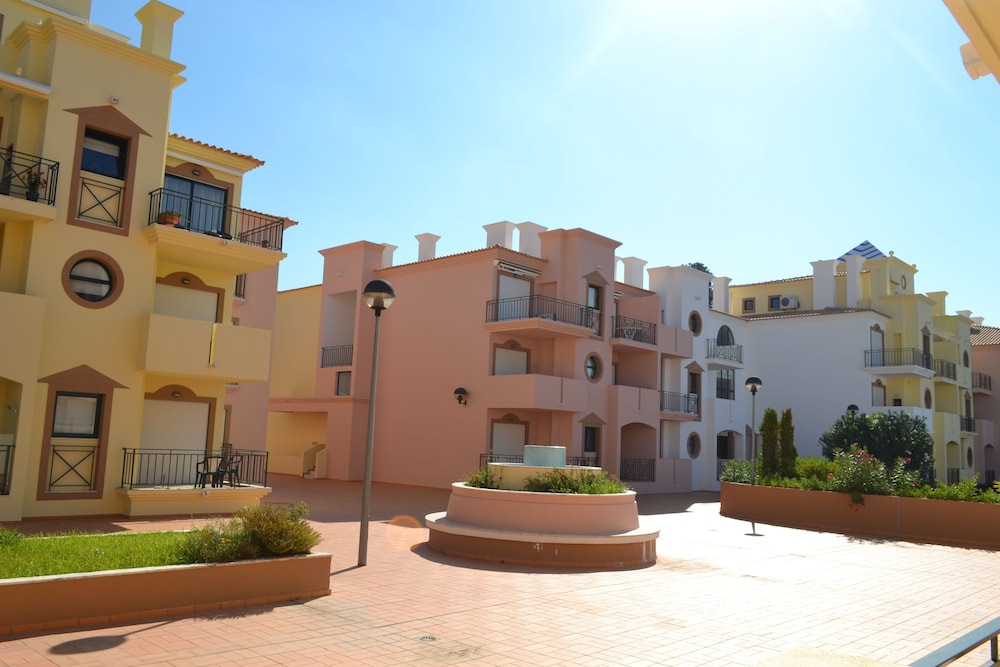Eden Village - Apartments — Hotel building in Vilamoura, Faro
