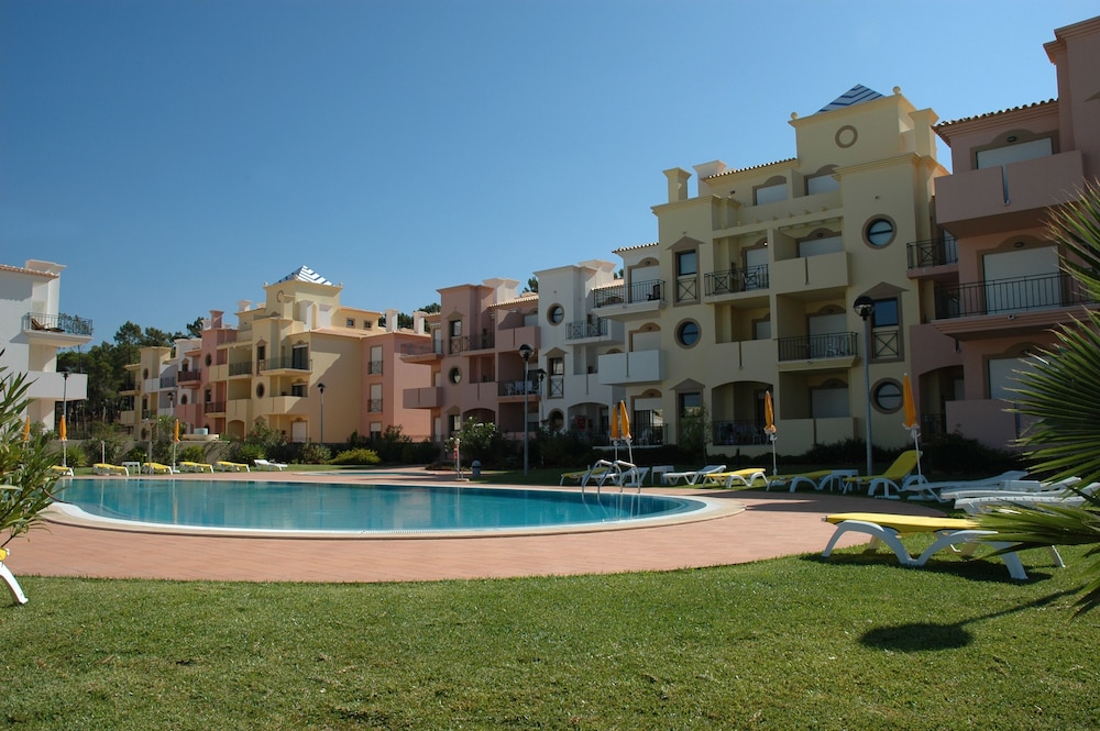 Eden Village - Apartments — Swimming pool in Vilamoura, Faro