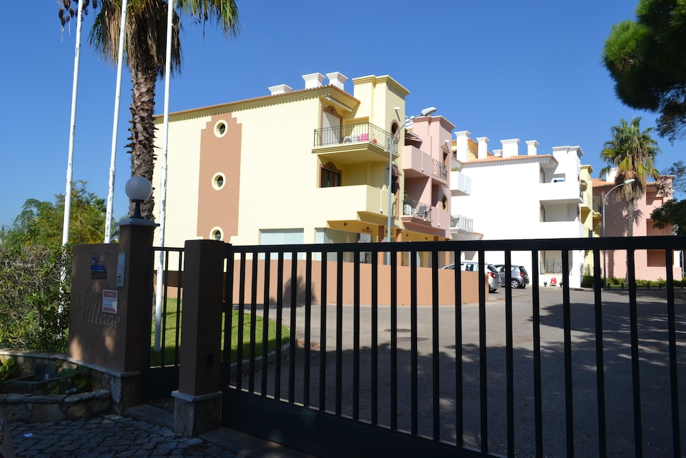 Eden Village - Apartments — Hotel building in Vilamoura, Faro
