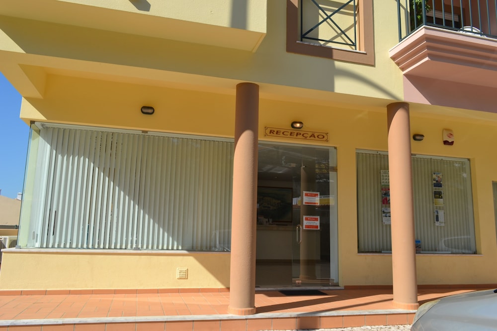 Eden Village - Apartments — Hotel building in Vilamoura, Faro