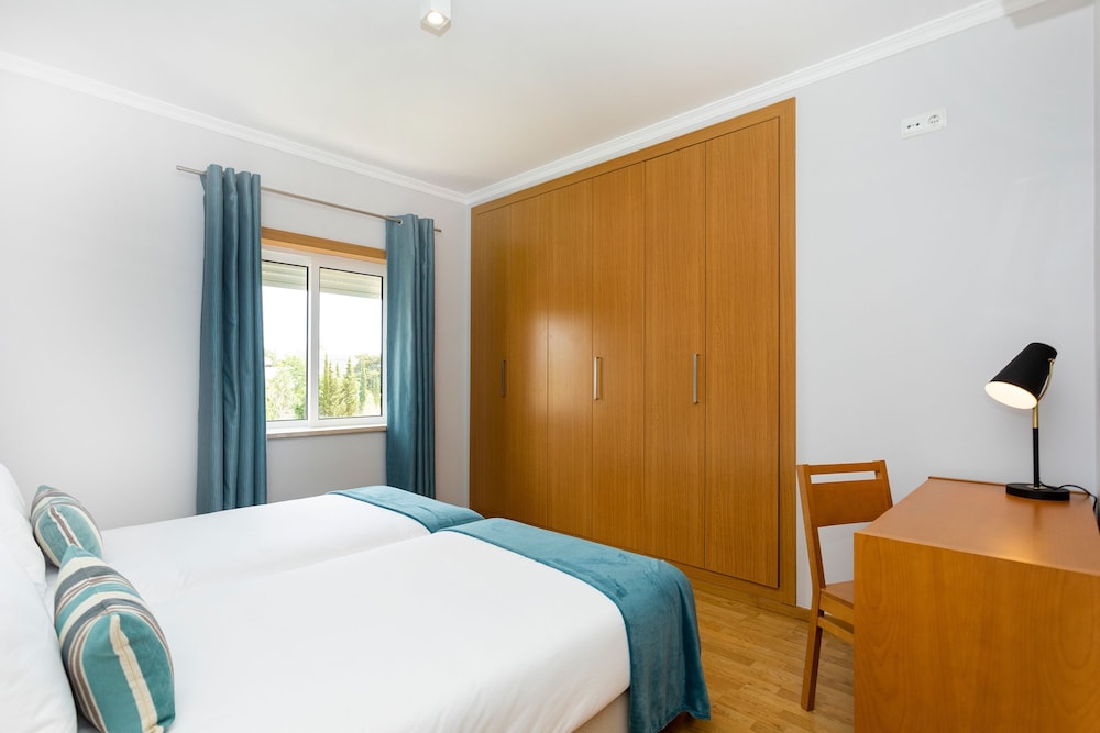 Placid Village — Hotel rooms in Carvoeiro, Faro