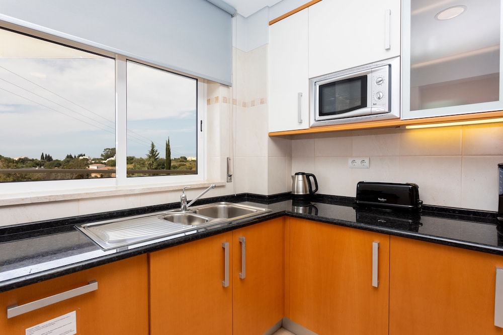 Placid Village — Hotel rooms in Carvoeiro, Faro
