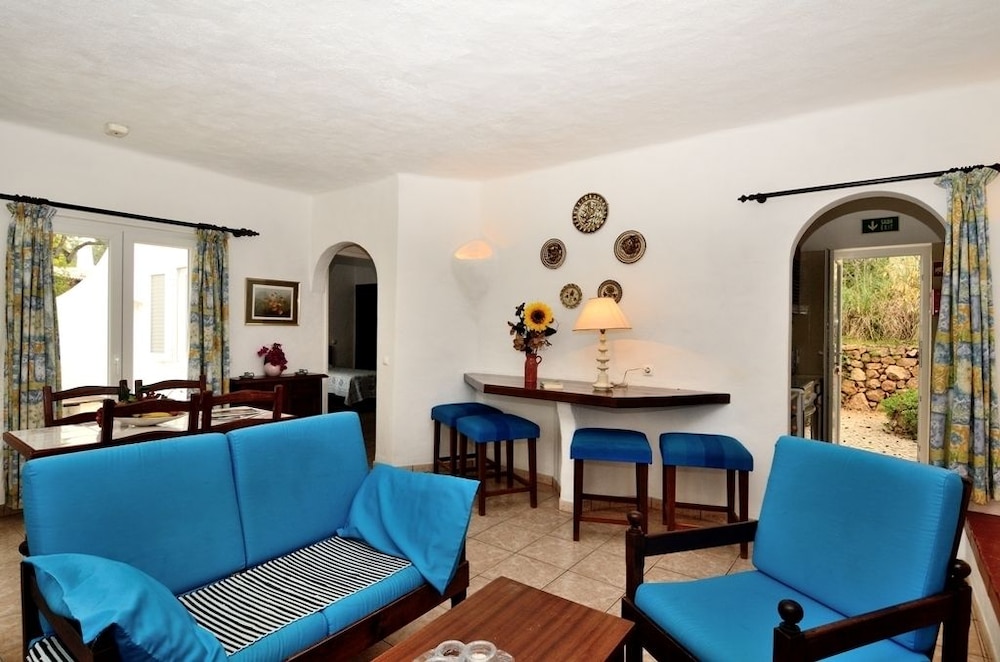 Quinta do Paraíso — Hotel rooms in Carvoeiro, Faro